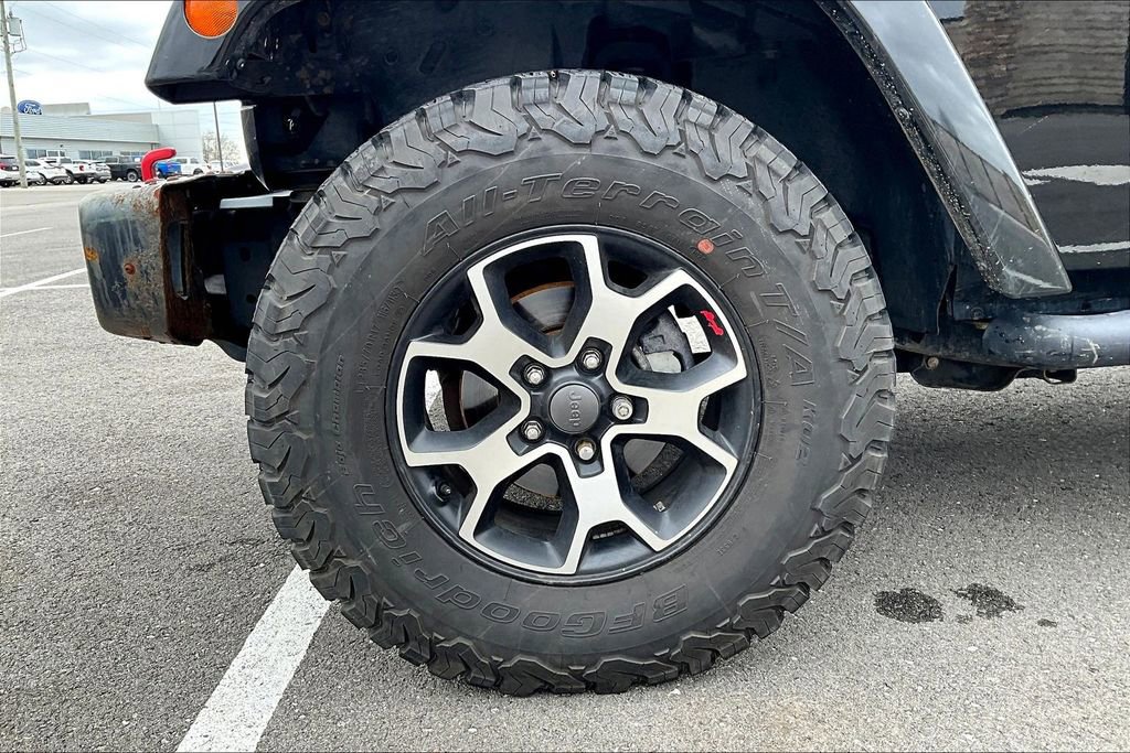 Used 2017 Jeep Wrangler Unlimited Rubicon image 5