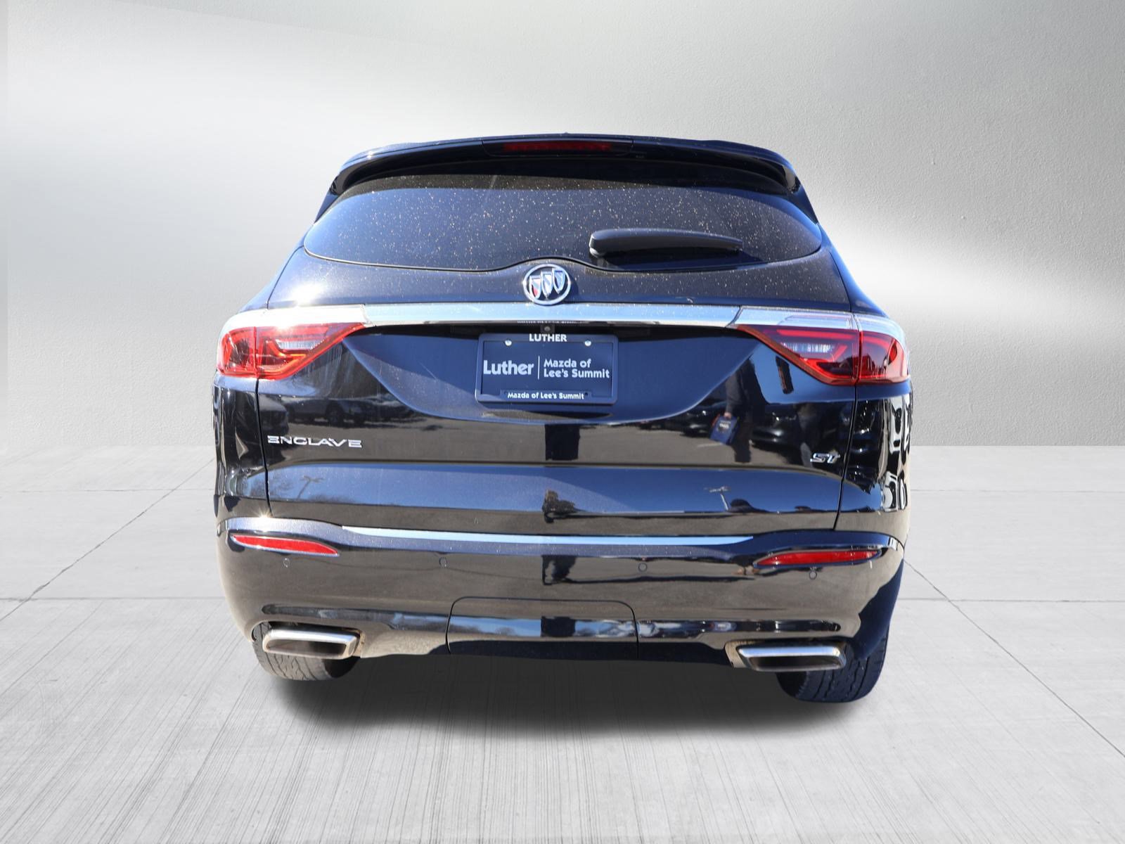 Used 2023 Buick Enclave Essence w/ Experience Buick Package image 6