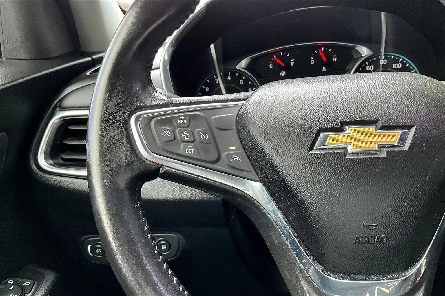 Used 2020 Chevrolet Equinox LT FWD image 10