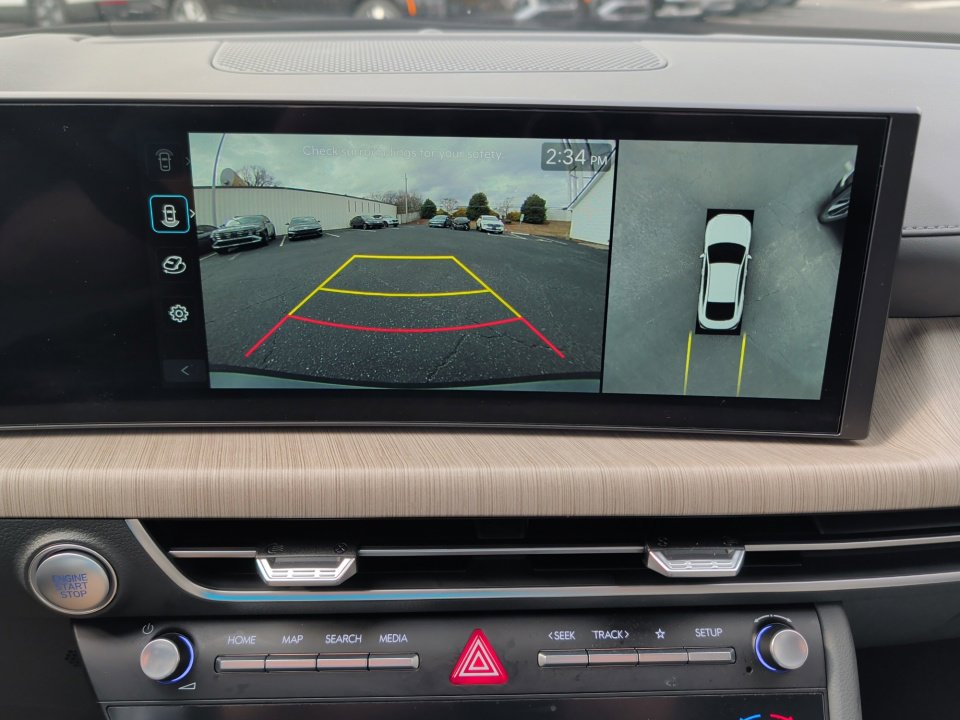 Certified 2025 Hyundai Sonata Limited FWD image 19