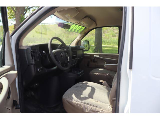 Used 2012 GMC Savana 2500 RWD image 6