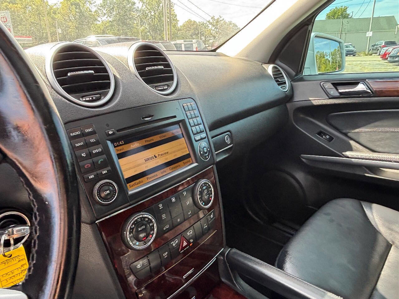 Used 2011 Mercedes-Benz ML 350 4MATIC image 7