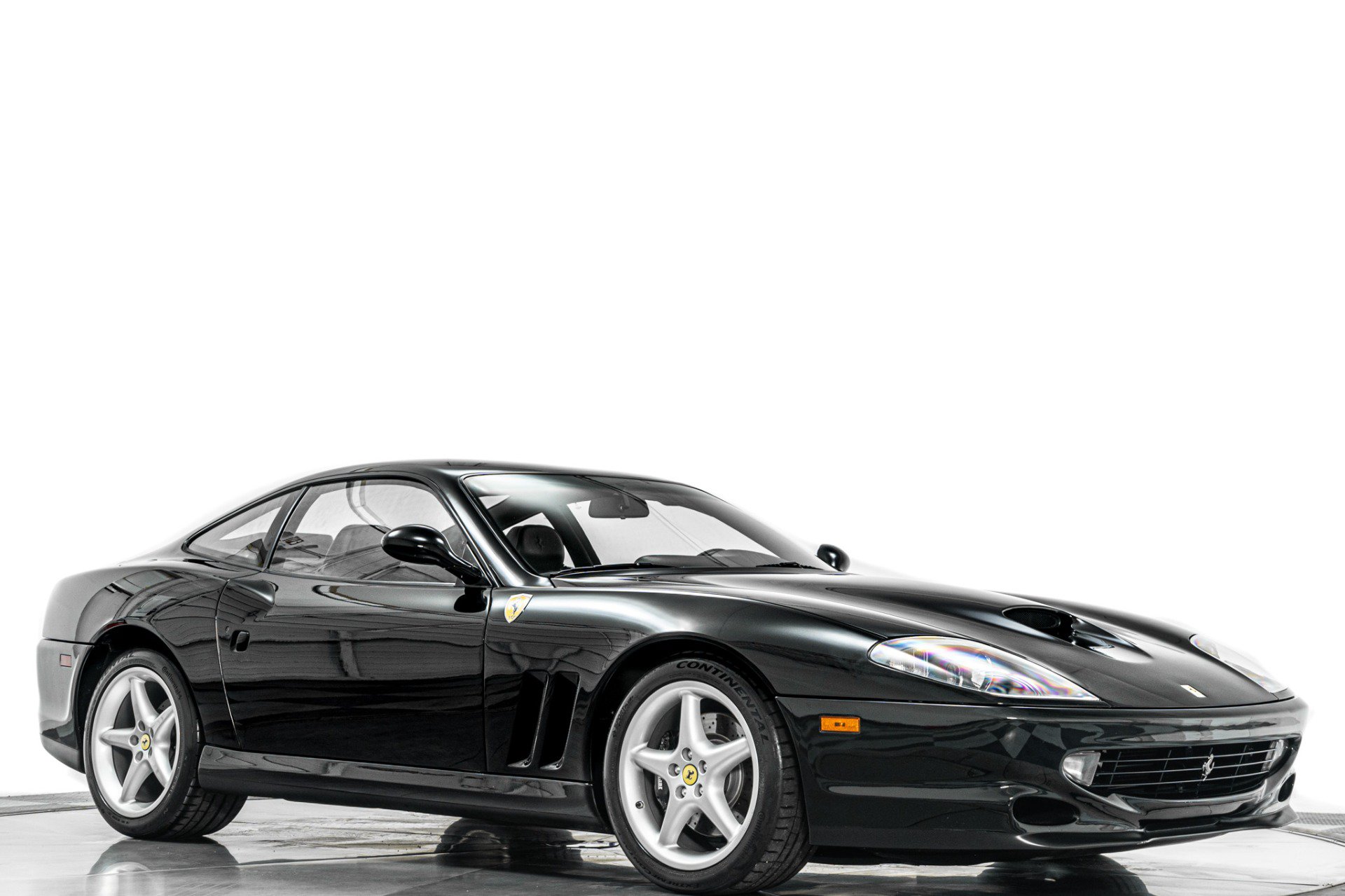 Used 1998 Ferrari 550 Maranello Coupe RWD image 30
