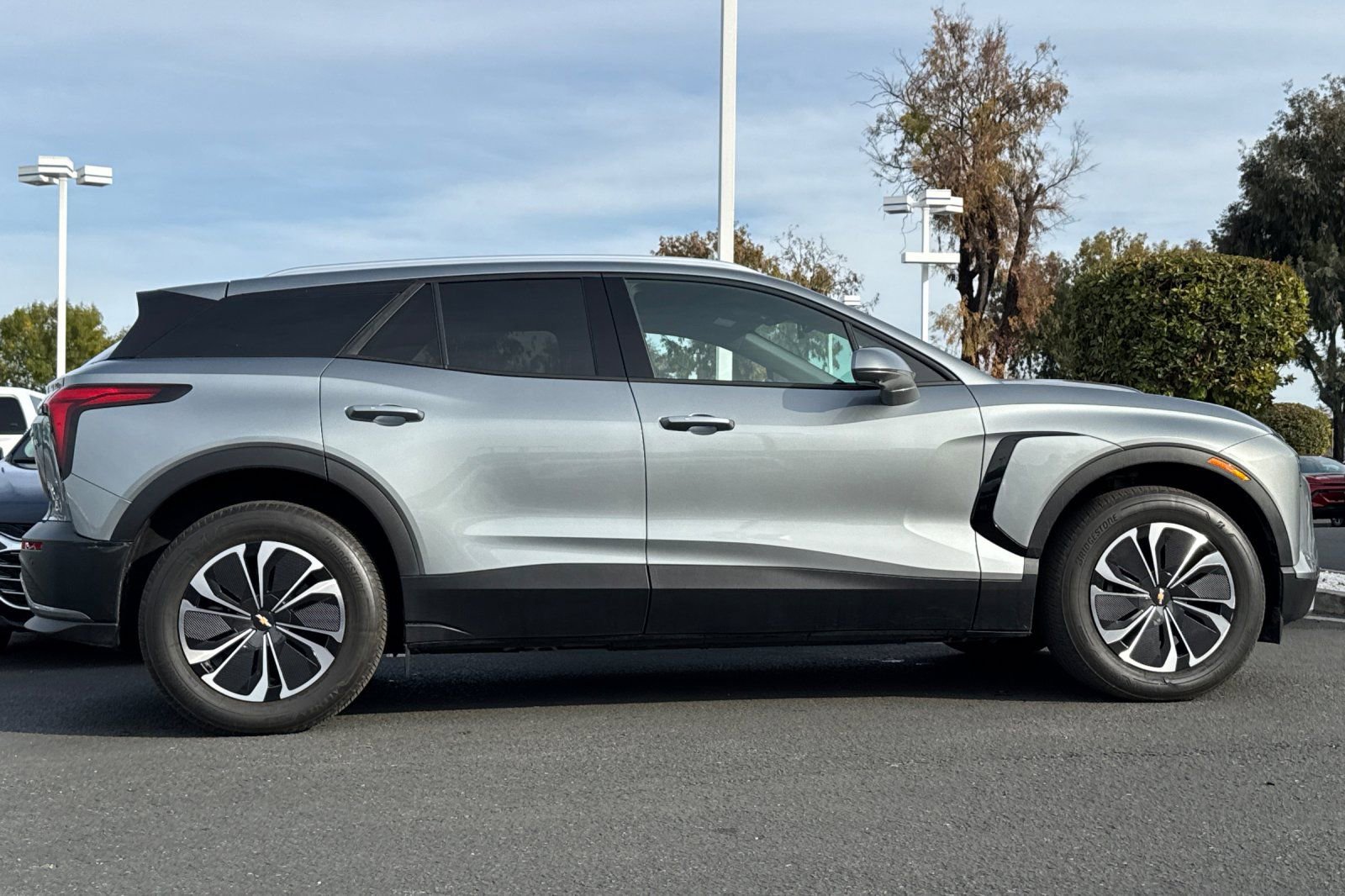 Used 2024 Chevrolet Blazer EV LT image 4