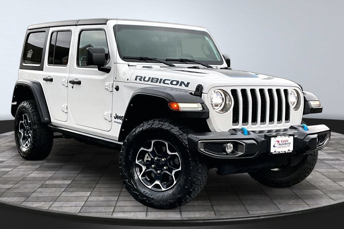 Used 2022 Jeep Wrangler Unlimited Rubicon 4xe w/ Cold Weather Group AWD/4WD image 3