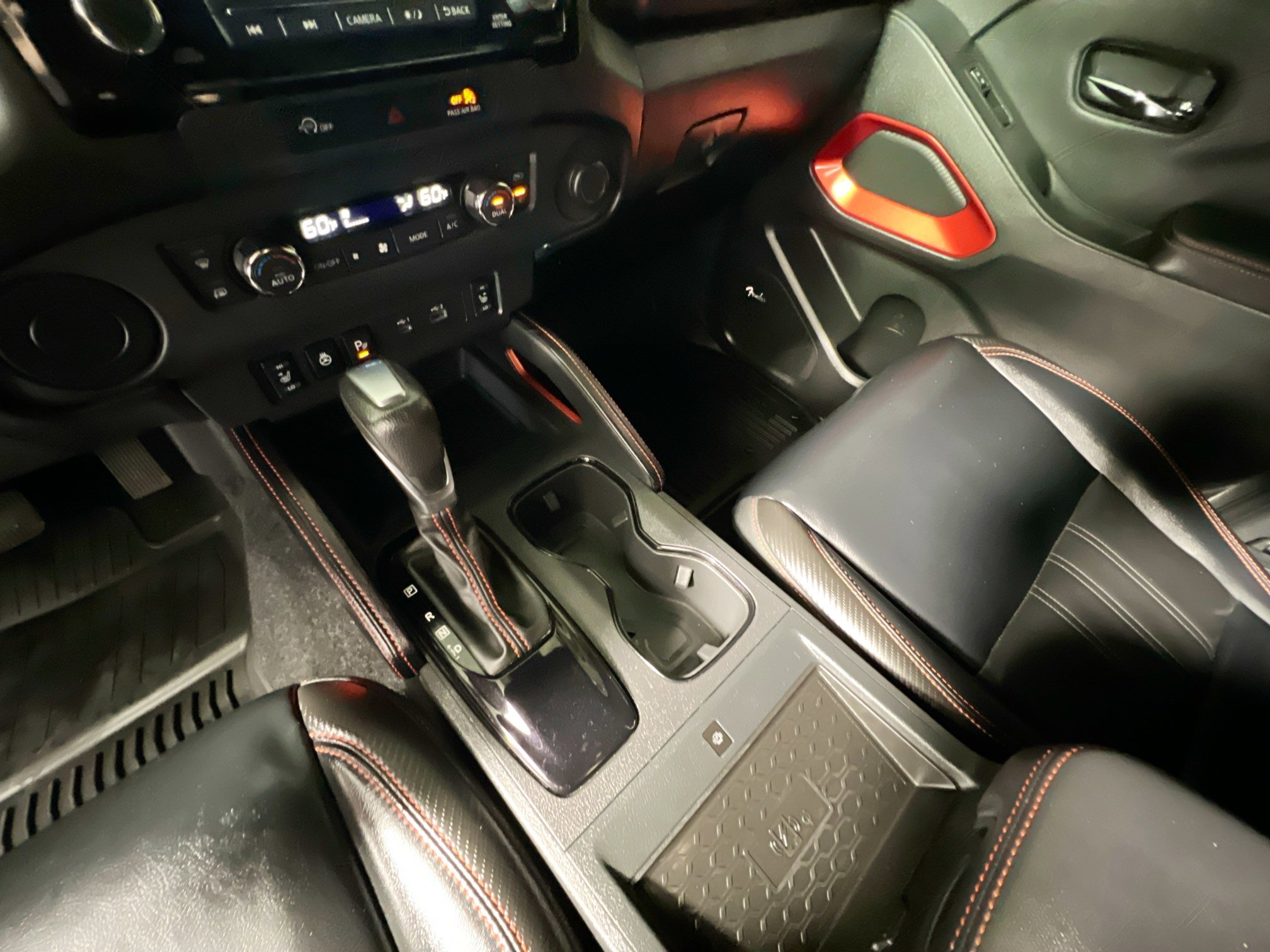 Used 2023 Nissan Frontier Pro-X w/ Pro-X Premium Package image 26