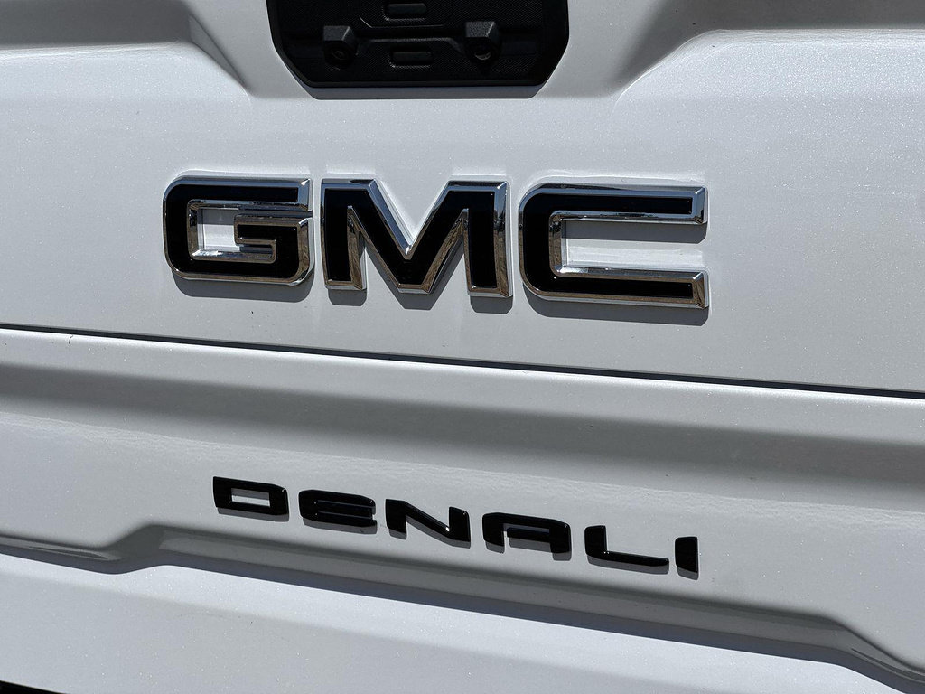 New 2026 GMC Sierra 1500 Denali w/ Denali Reserve Package AWD/4WD image 28