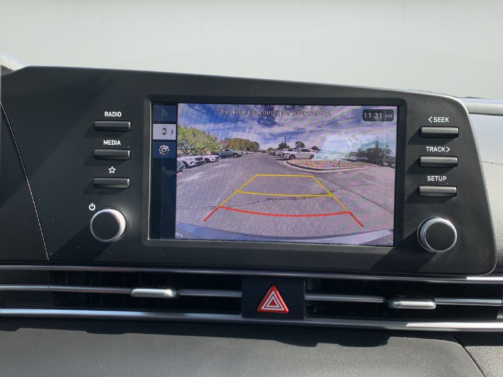 Used 2026 Hyundai Elantra SE FWD image 28