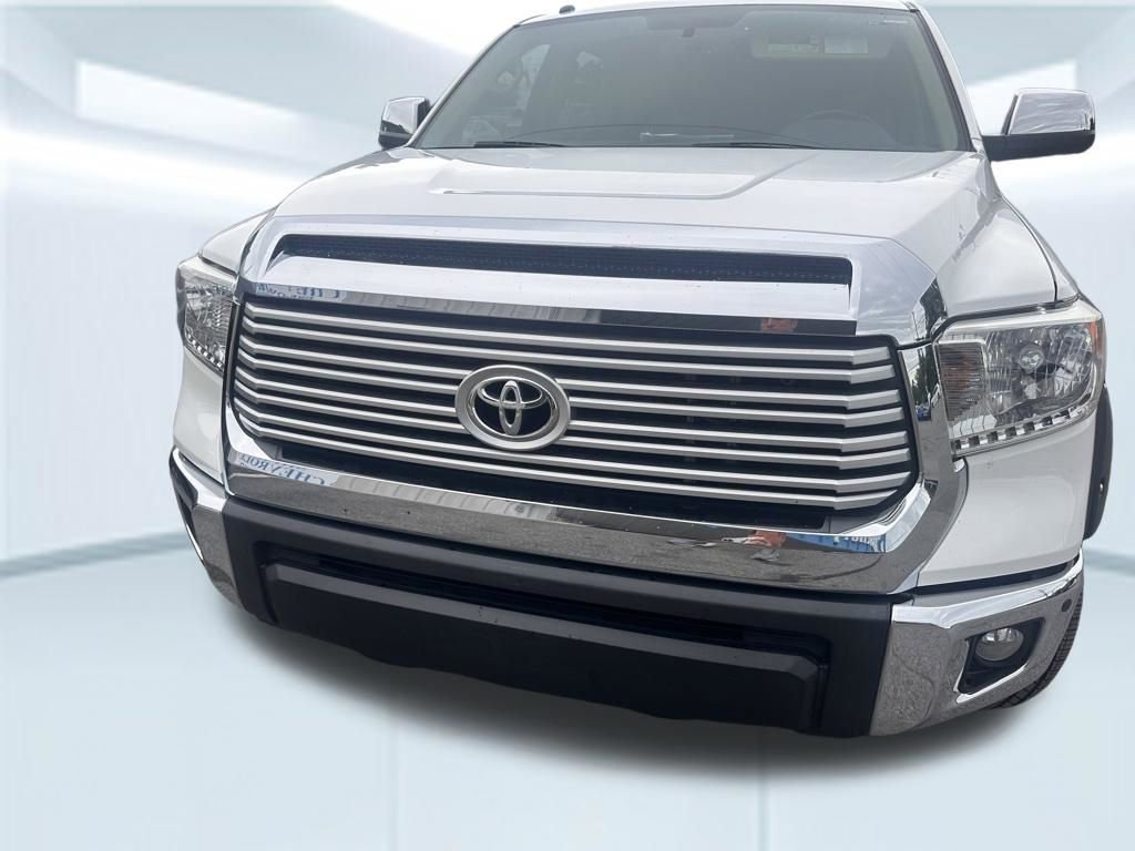 Used 2016 Toyota Tundra Limited w/ Limited Premium Package AWD/4WD image 14