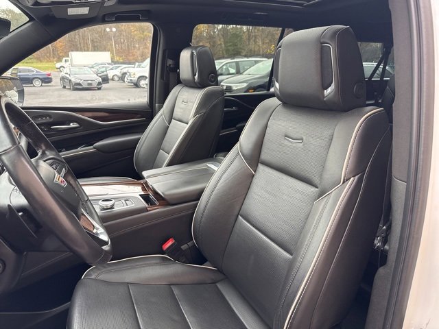 Used 2021 Cadillac Escalade ESV Premium Luxury w/ Driver Assist Tech Package image 23