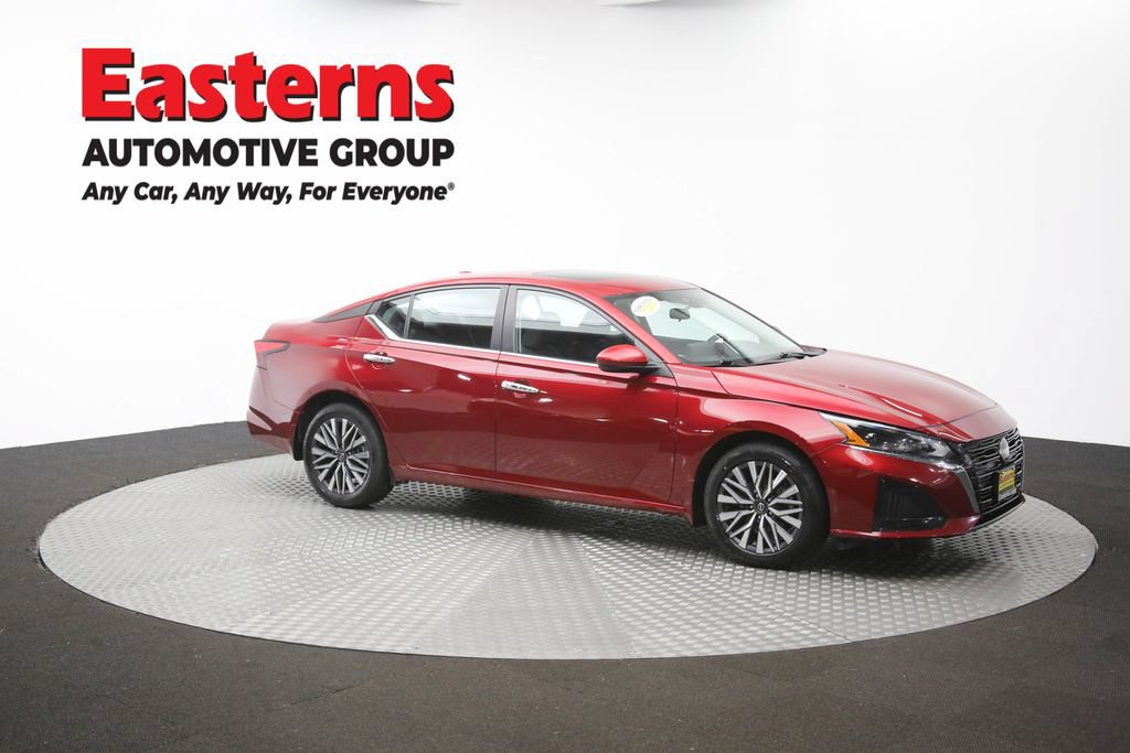 Used 2023 Nissan Altima 2.5 SV w/ SV Premium Package AWD/4WD image 49