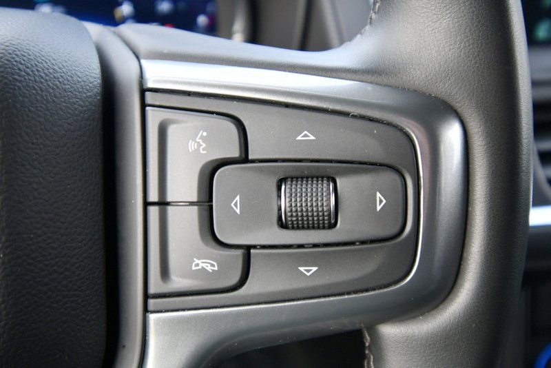 Used 2024 Chevrolet Suburban LT AWD/4WD image 47