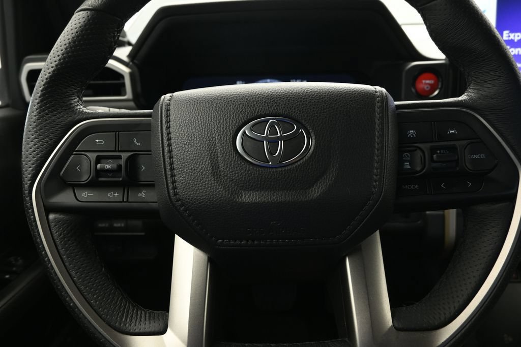 Used 2025 Toyota Tacoma TRD Off-Road w/ TRD Off Road Upgrade Package AWD/4WD image 27