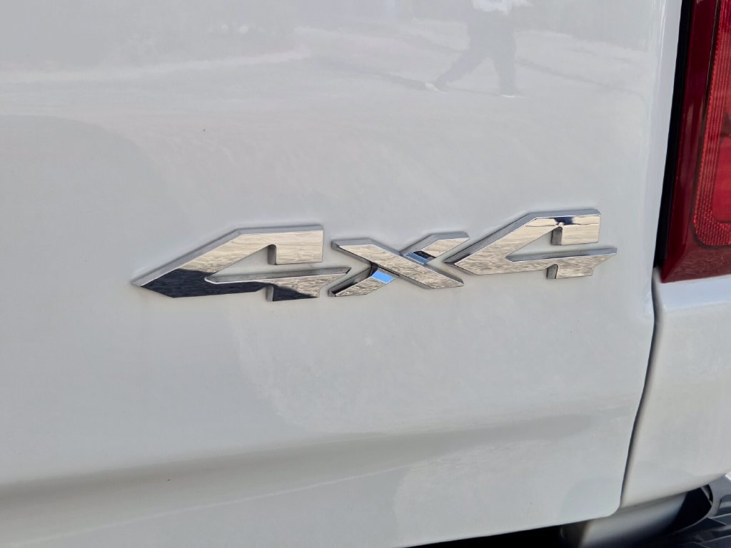 Used 2024 RAM 1500 Limited w/ Body Color Bumper Group AWD/4WD image 11