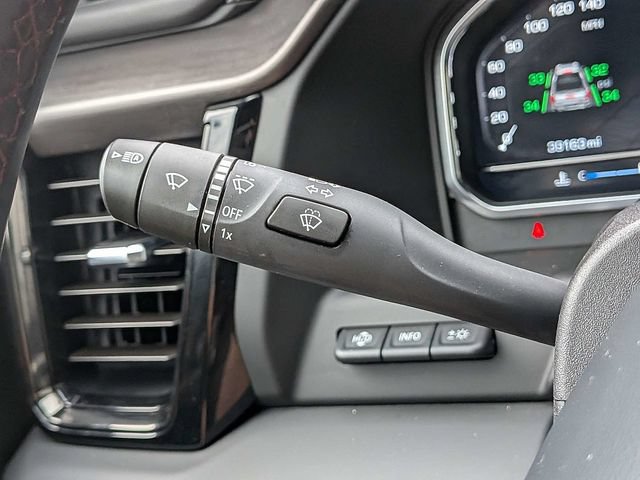 Used 2024 GMC Sierra 1500 AT4X AWD/4WD image 34