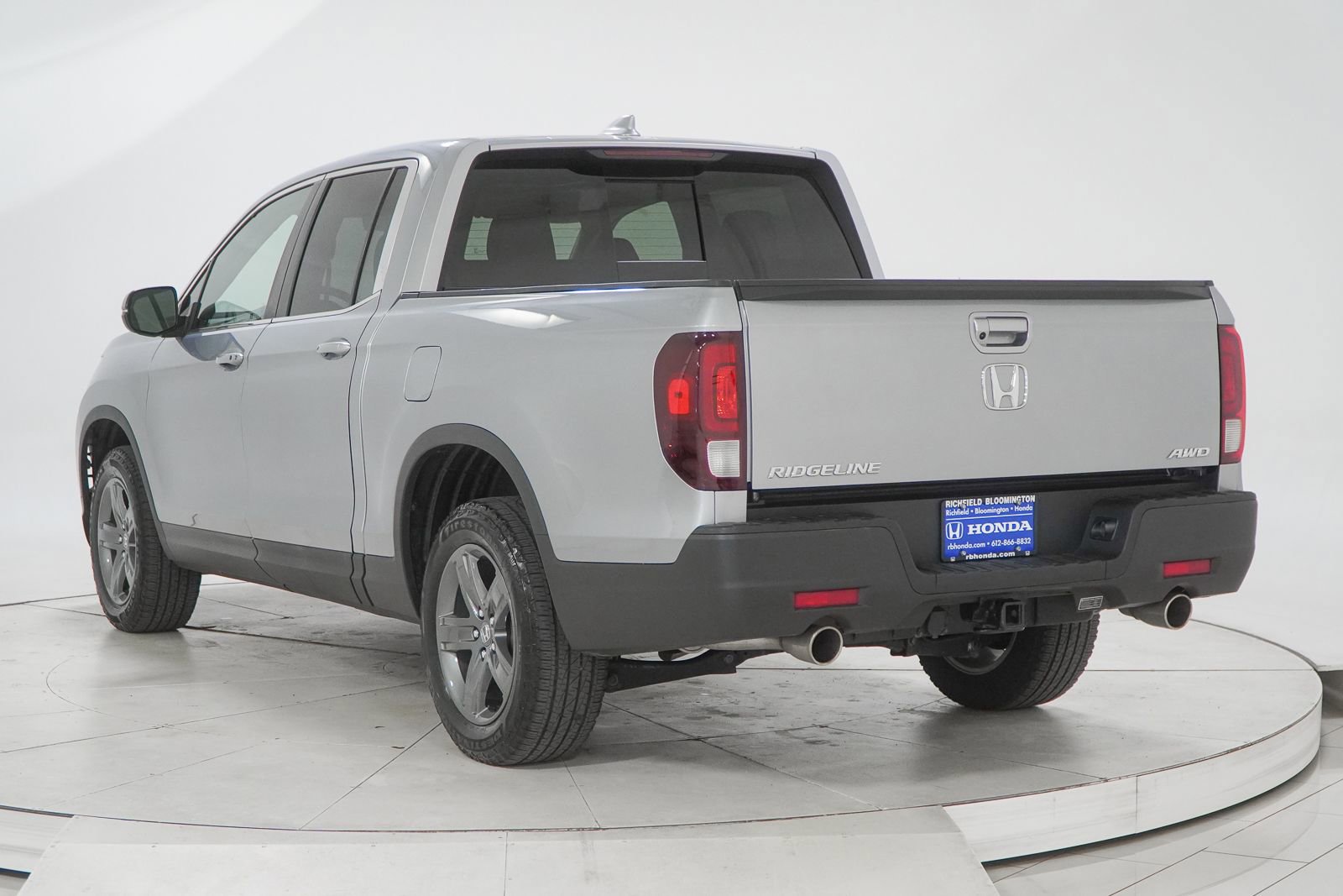Certified 2023 Honda Ridgeline RTL image 8
