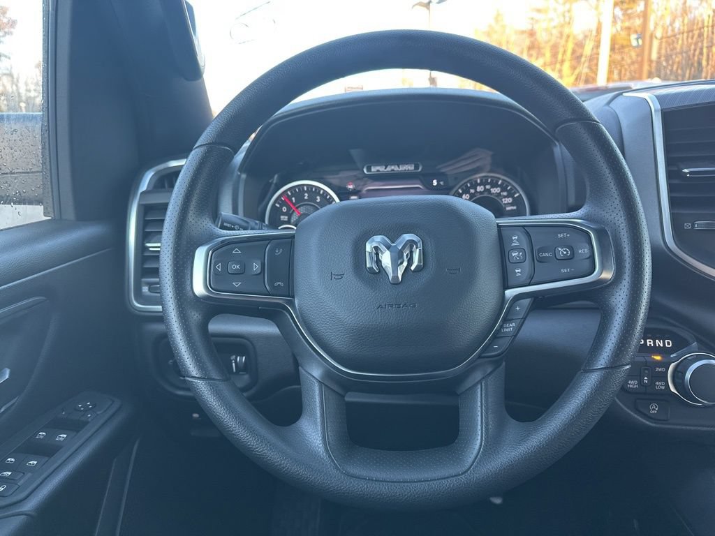 New 2026 RAM 1500 Express AWD/4WD image 16