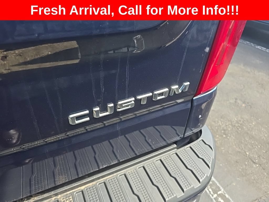 Used 2021 Chevrolet Silverado 1500 Custom w/ Safety Confidence Package AWD/4WD image 22