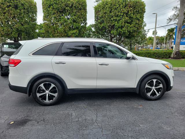 Used 2018 Kia Sorento EX image 26