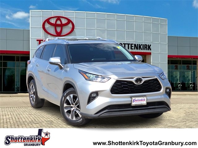 Used 2020 Toyota Highlander XLE