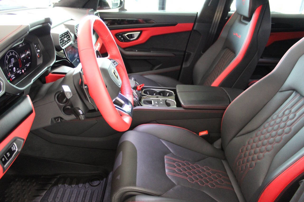 Used 2023 Lamborghini Urus S image 24