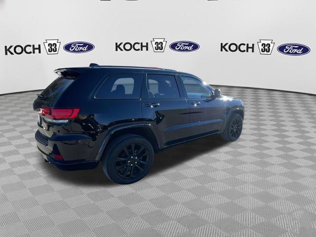 Used 2021 Jeep Grand Cherokee Laredo X image 24