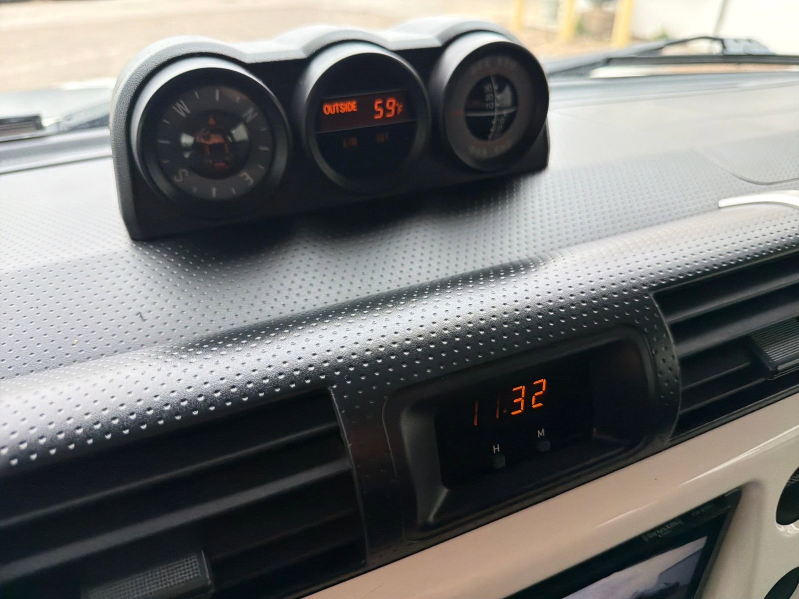 Used 2013 Toyota FJ Cruiser 4WD image 17