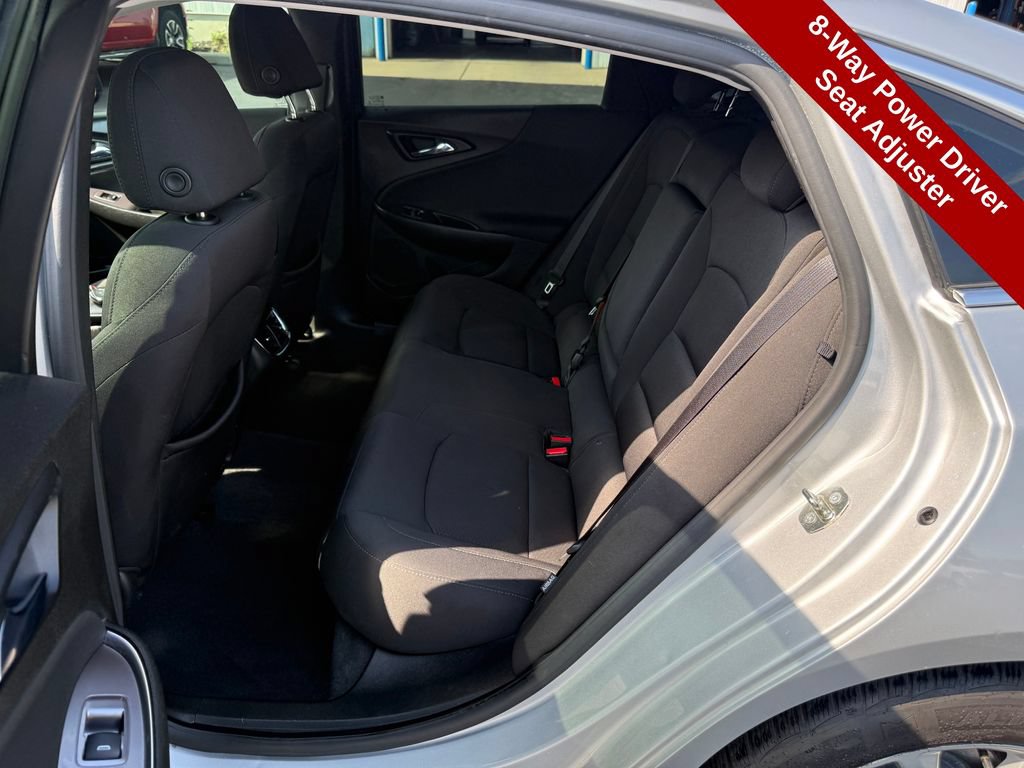Used 2018 Chevrolet Malibu LT FWD image 27