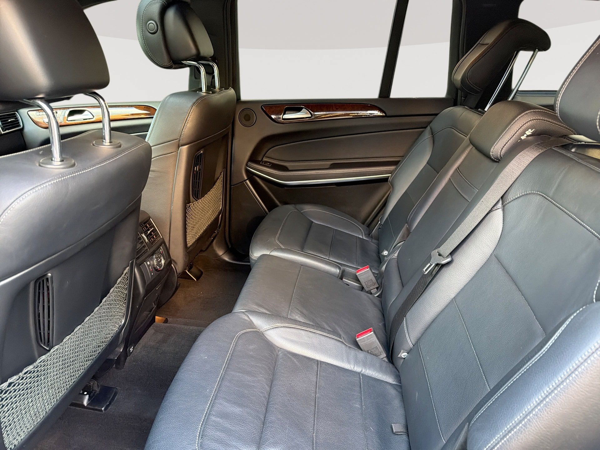 Used 2018 Mercedes-Benz GLS 550 4MATIC image 19