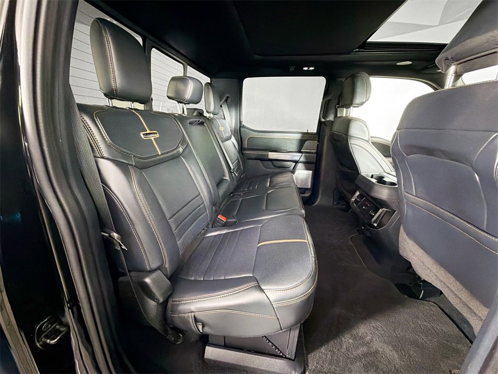 Used 2023 Ford F350 Platinum image 28