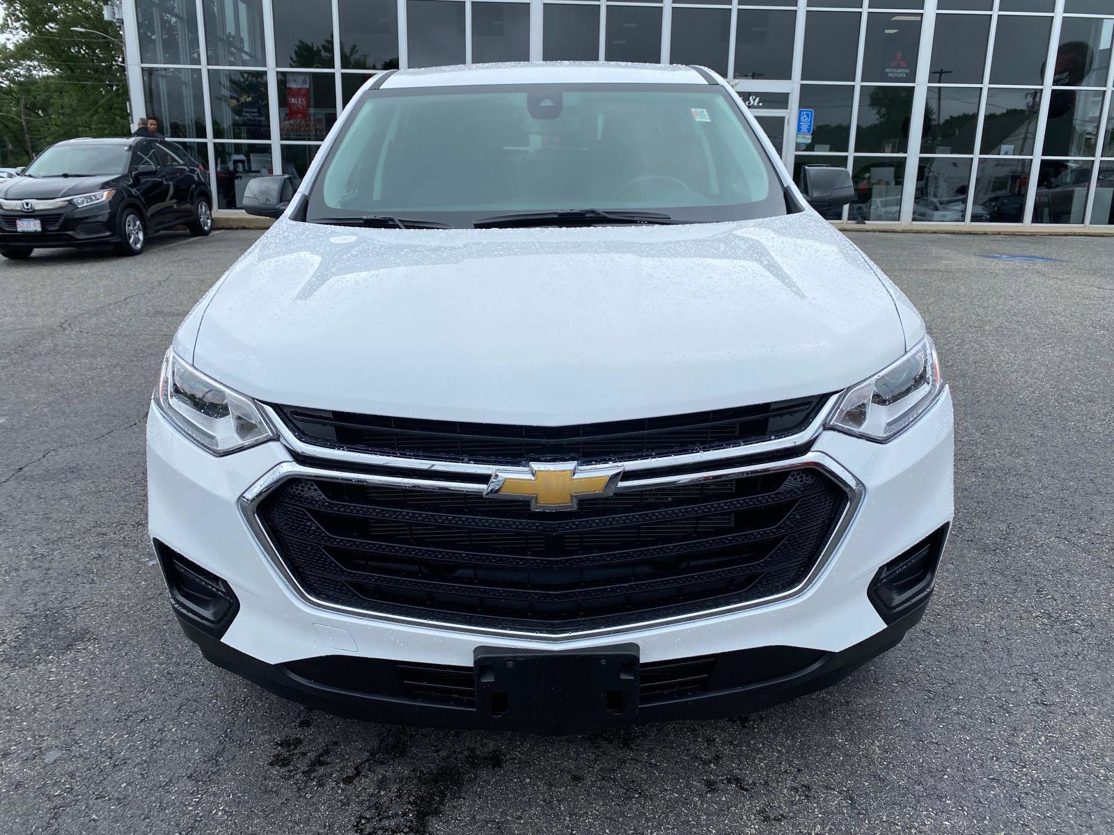 Used 2021 Chevrolet Traverse LS image 9