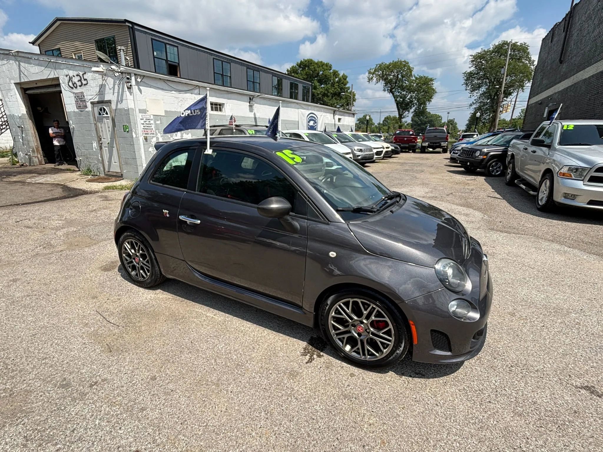 Used 2015 FIAT 500 Abarth w/ Beats Audio Package image 2