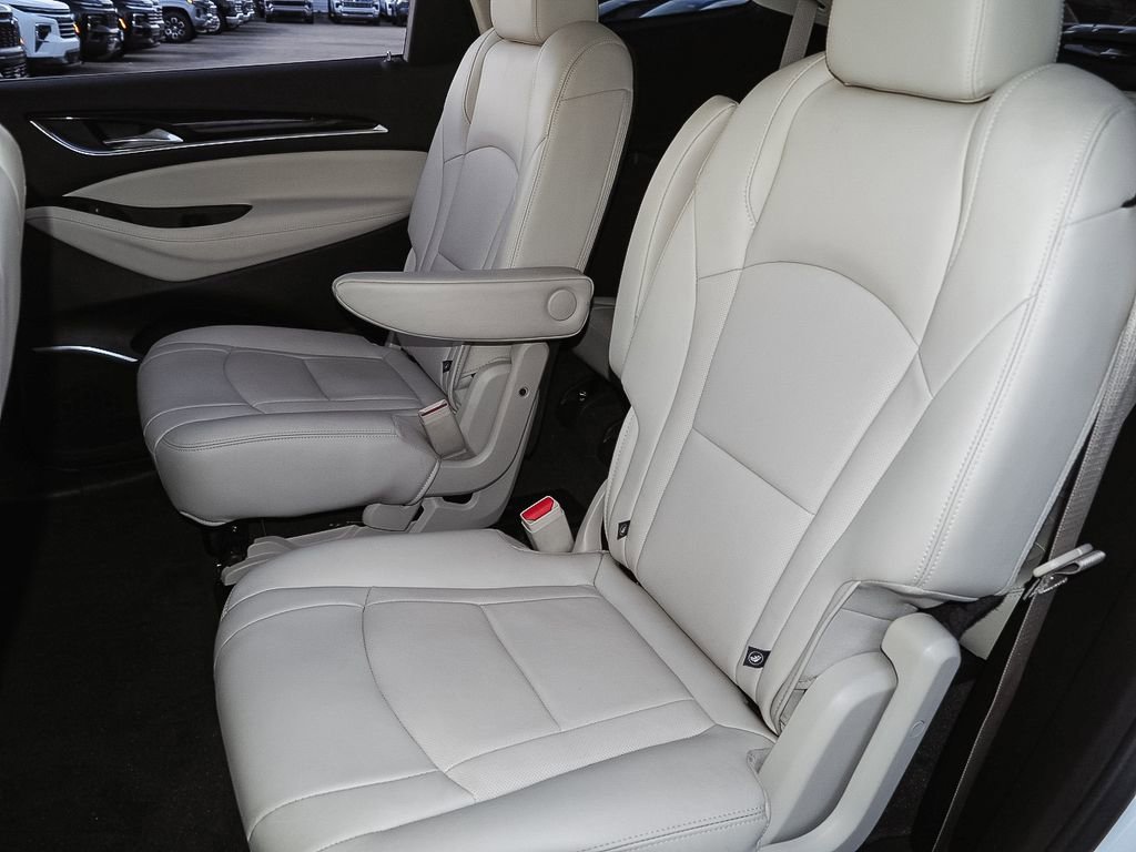 Certified 2023 Buick Enclave Essence image 26