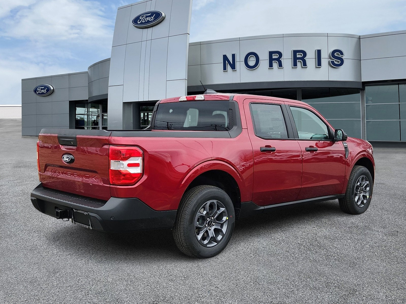 New 2026 Ford Maverick XLT w/ XLT Luxury Package image 4