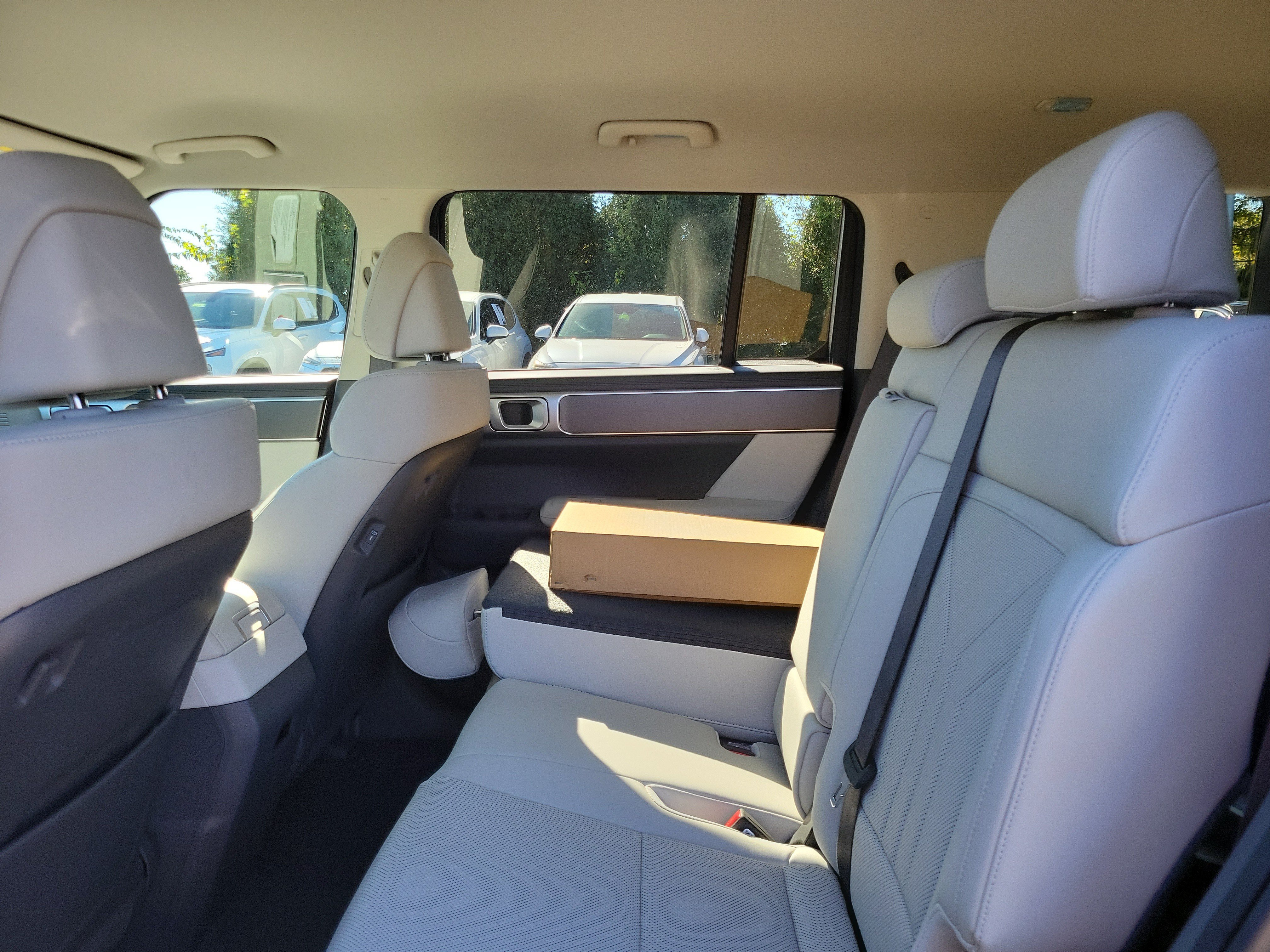 New 2027 Hyundai Santa Fe SEL AWD/4WD image 11