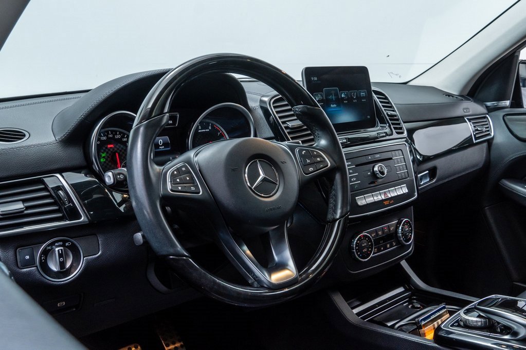 Used 2019 Mercedes-Benz GLE 43 AMG 4MATIC image 13