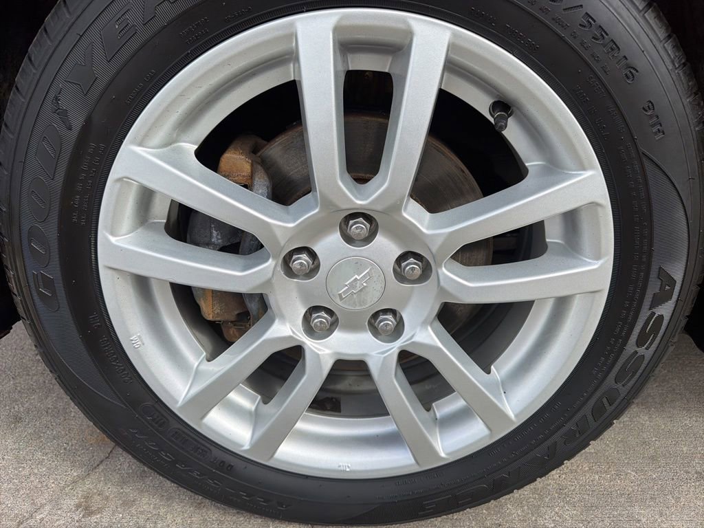 Used 2015 Chevrolet Sonic LT w/ Wheels and Fog Lamp Package image 46