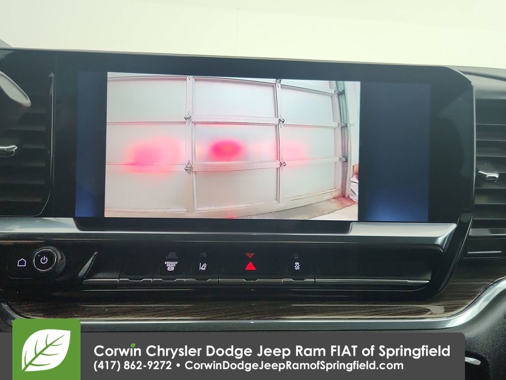 Used 2024 Chevrolet Silverado 3500 LT AWD/4WD image 16