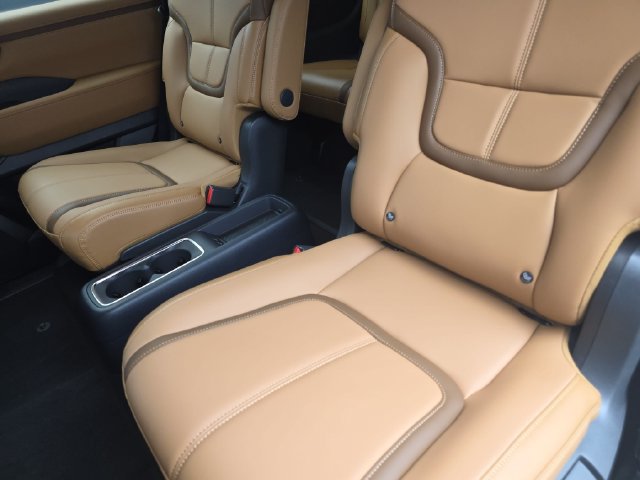 New 2026 Nissan Armada SL w/ Captain's Chari Seat Package AWD/4WD image 21
