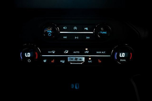 Used 2021 Ford Bronco First Edition AWD/4WD image 24