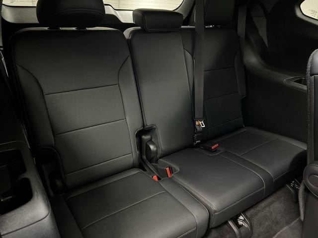 Certified 2026 Buick Enclave Preferred FWD image 27
