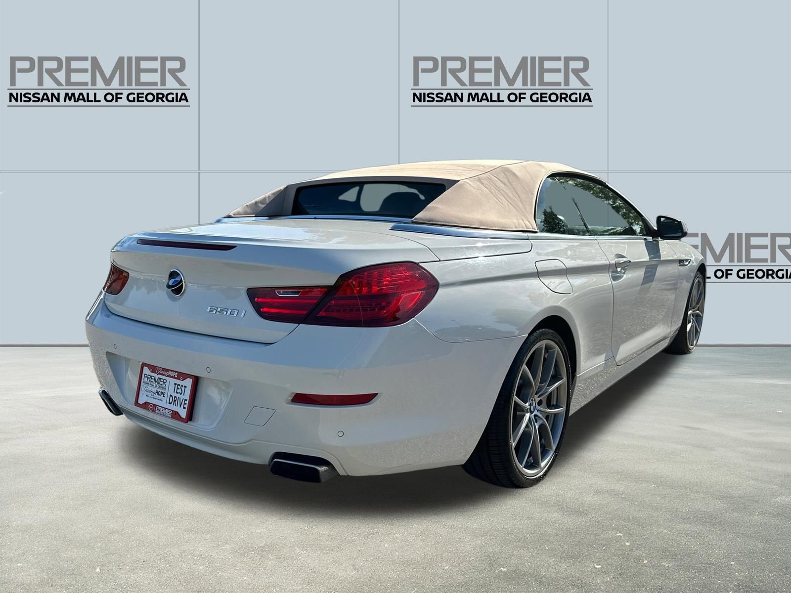 Used 2012 BMW 650i Convertible RWD image 5