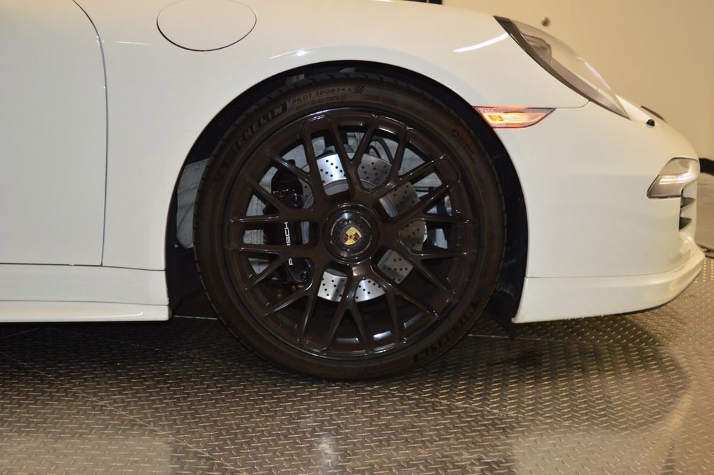 Used 2016 Porsche 911 Targa 4 GTS AWD/4WD image 16