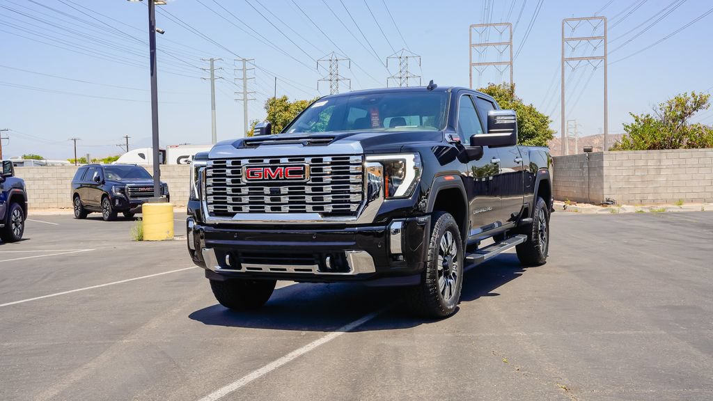 New 2026 GMC Sierra 2500 Denali w/ Denali Reserve Package AWD/4WD video 2