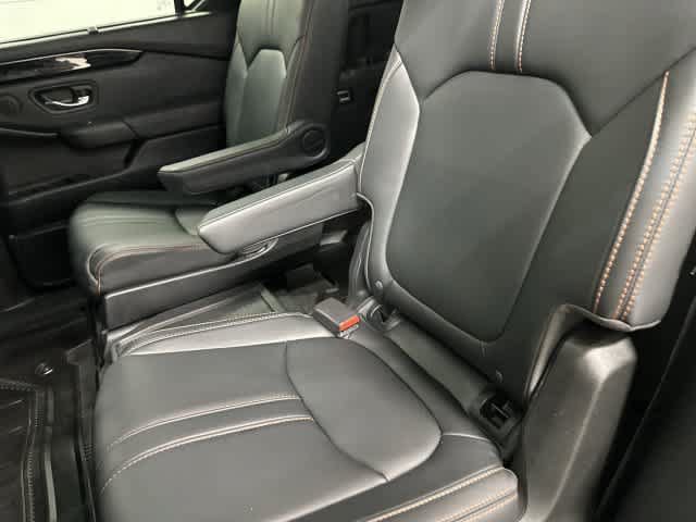 Certified 2025 Honda Pilot TrailSport image 11