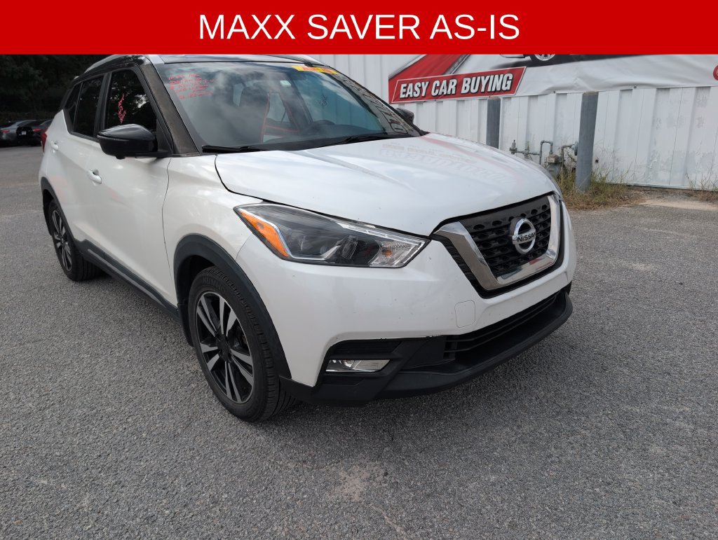 Used 2018 Nissan Kicks SR
