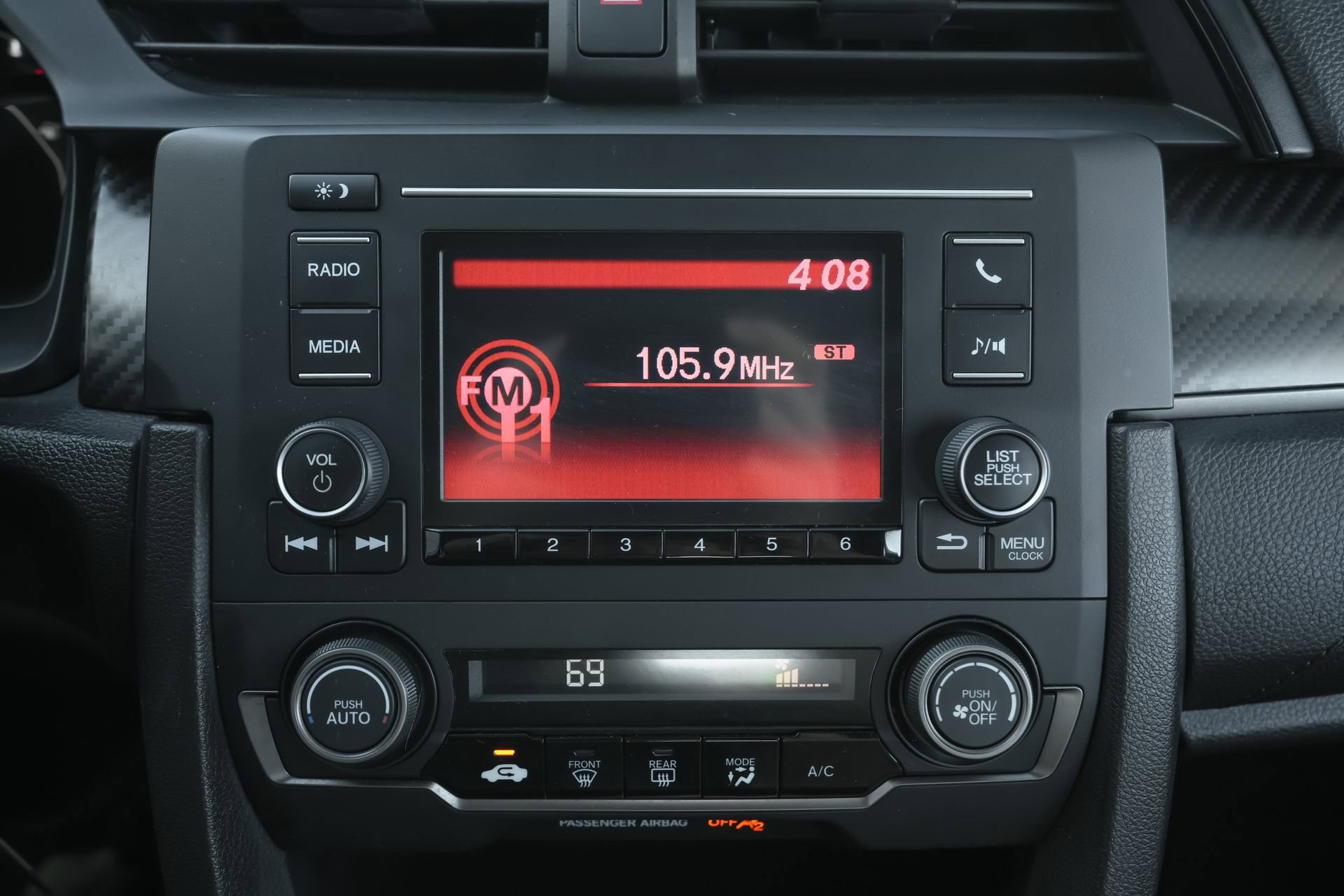 Used 2018 Honda Civic Sport image 13