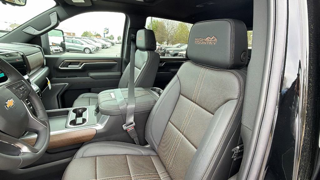 New 2026 Chevrolet Silverado 2500 High Country w/ High Country Premium Package image 14