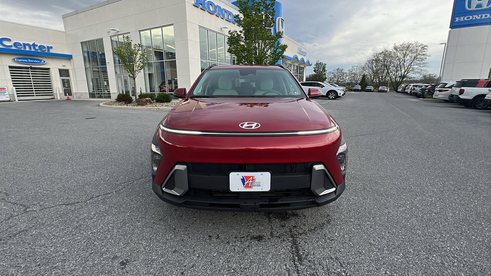 Used 2025 Hyundai Kona SEL image 9