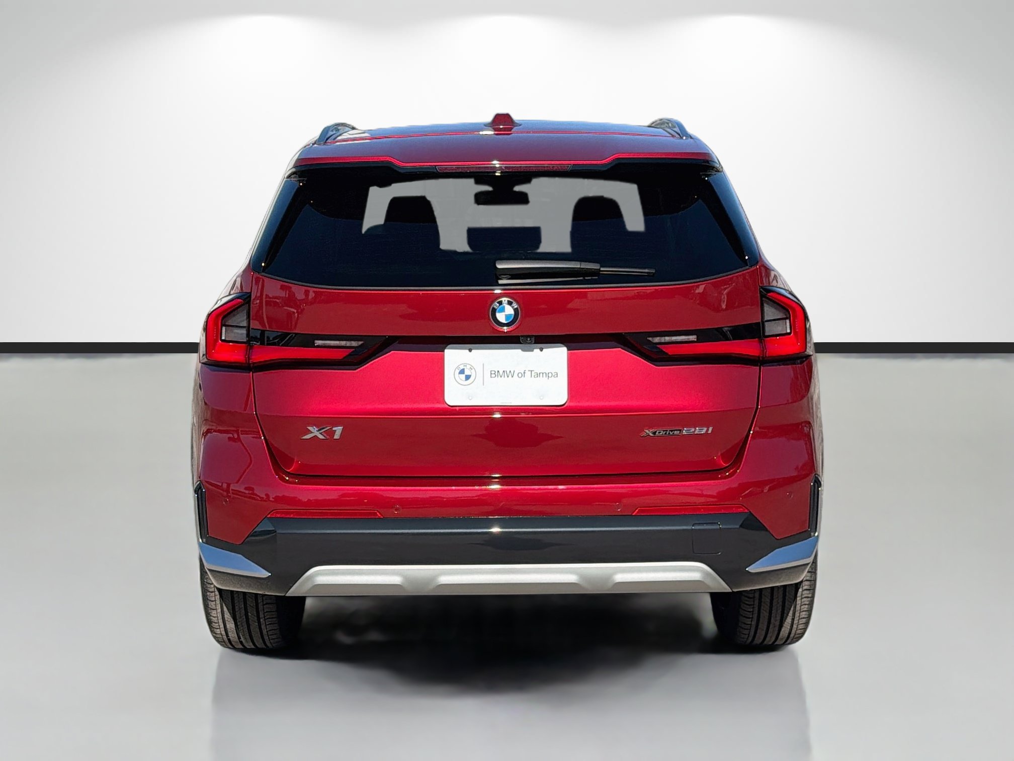 Used 2026 BMW X1 xDrive28i AWD/4WD image 4